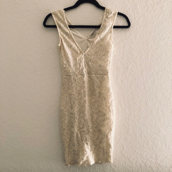 Light Cream Floral Roses Bodycon Dress XS - Picture 3 of 8